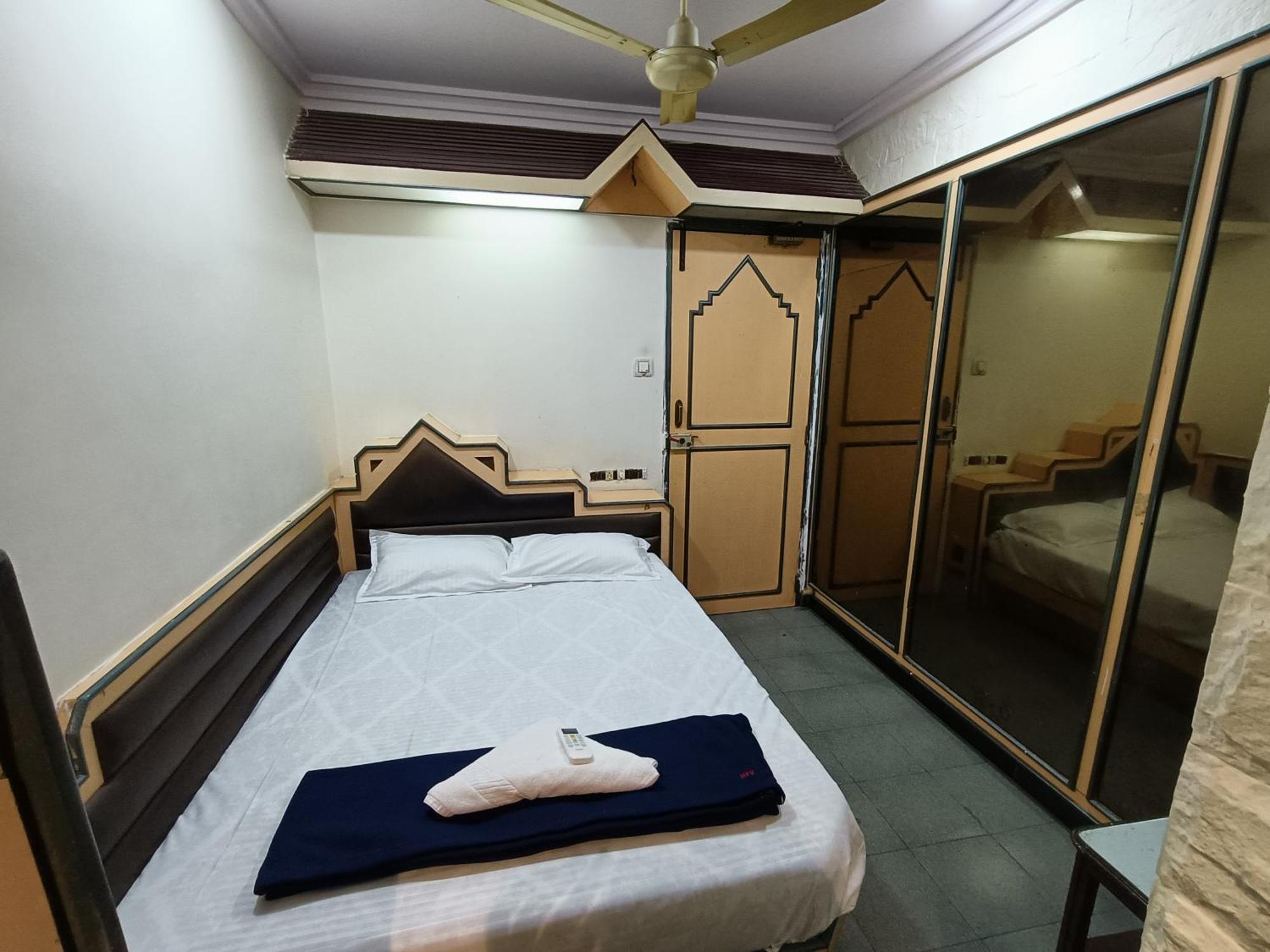 Hotel Platinum Residency Colaba - Mumbai — Photos 3